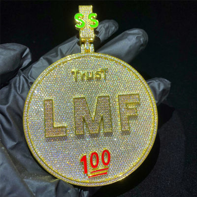 Moissaniteの吊り下げ式のHip Hopのキューバのネックレスのダイヤモンド925の銀VVSから凍らされる